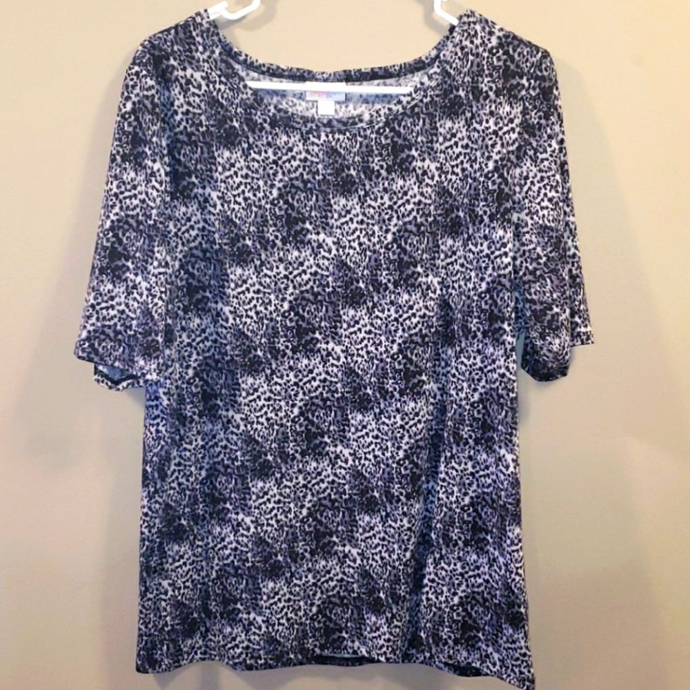 LuLaRoe GiGi Top